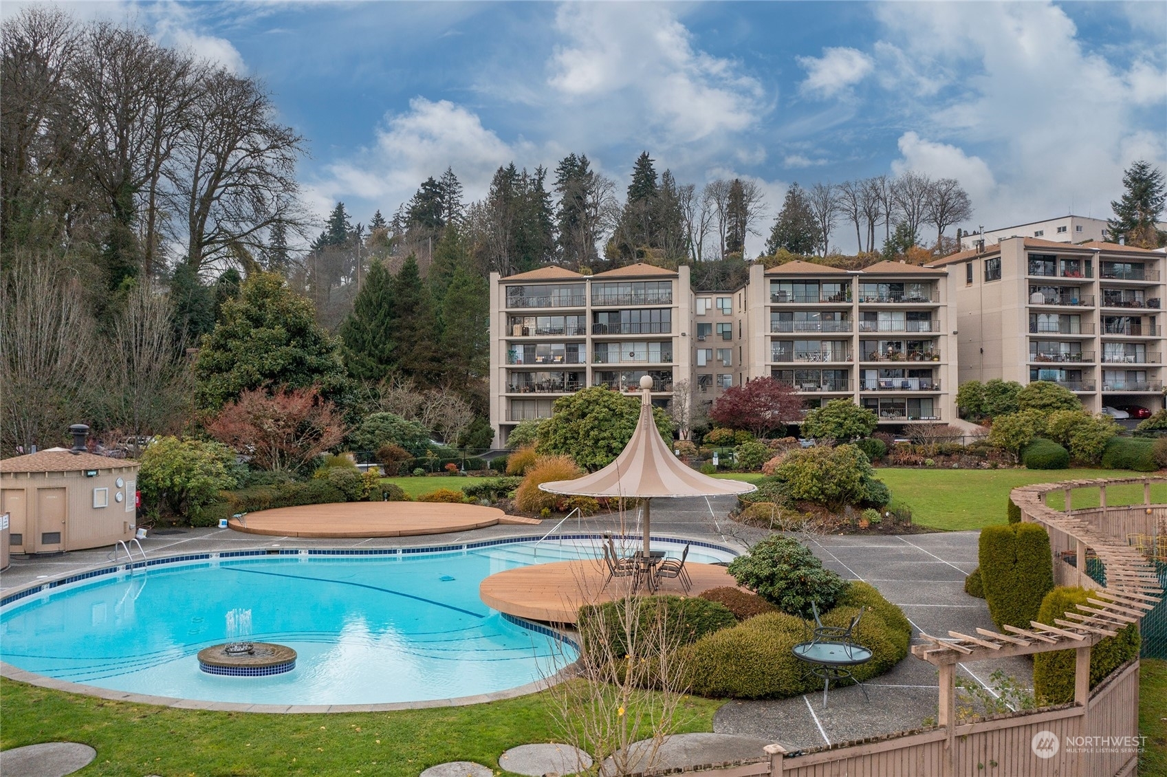 Property Photo: 8001 Sand Point Way NE C33 WA 98115