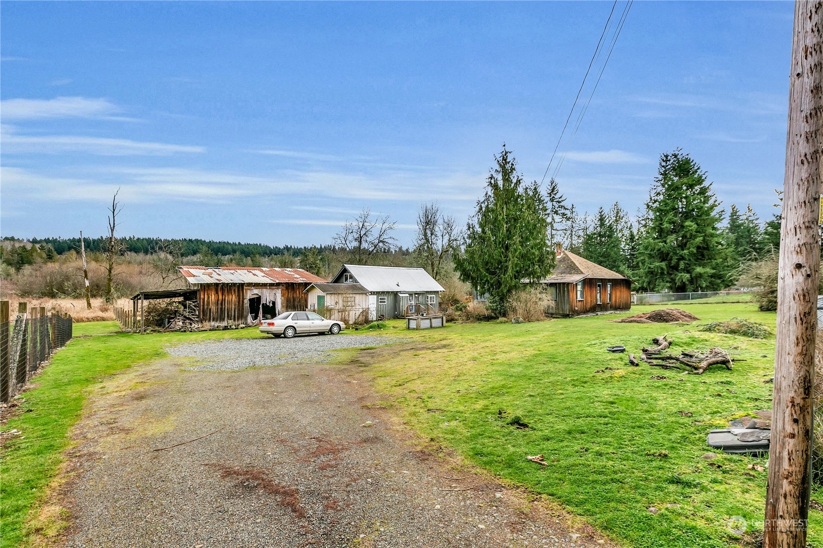 Property Photo:  25115 72nd Avenue E  WA 98338 