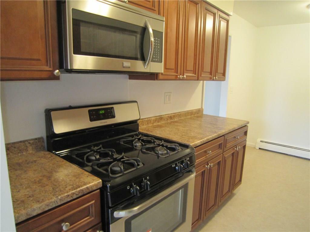 Property Photo: 6 Brevoort Drive 1C NY 10970