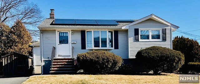Property Photo: 354 Woodcrest Place NJ 07663