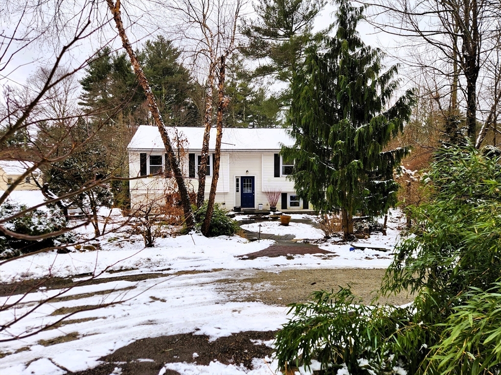 Property Photo:  204 Lower Gore Rd  MA 01570 