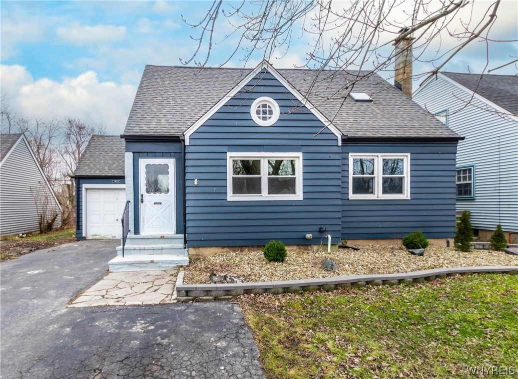 Property Photo: 1630 Love Road NY 14072