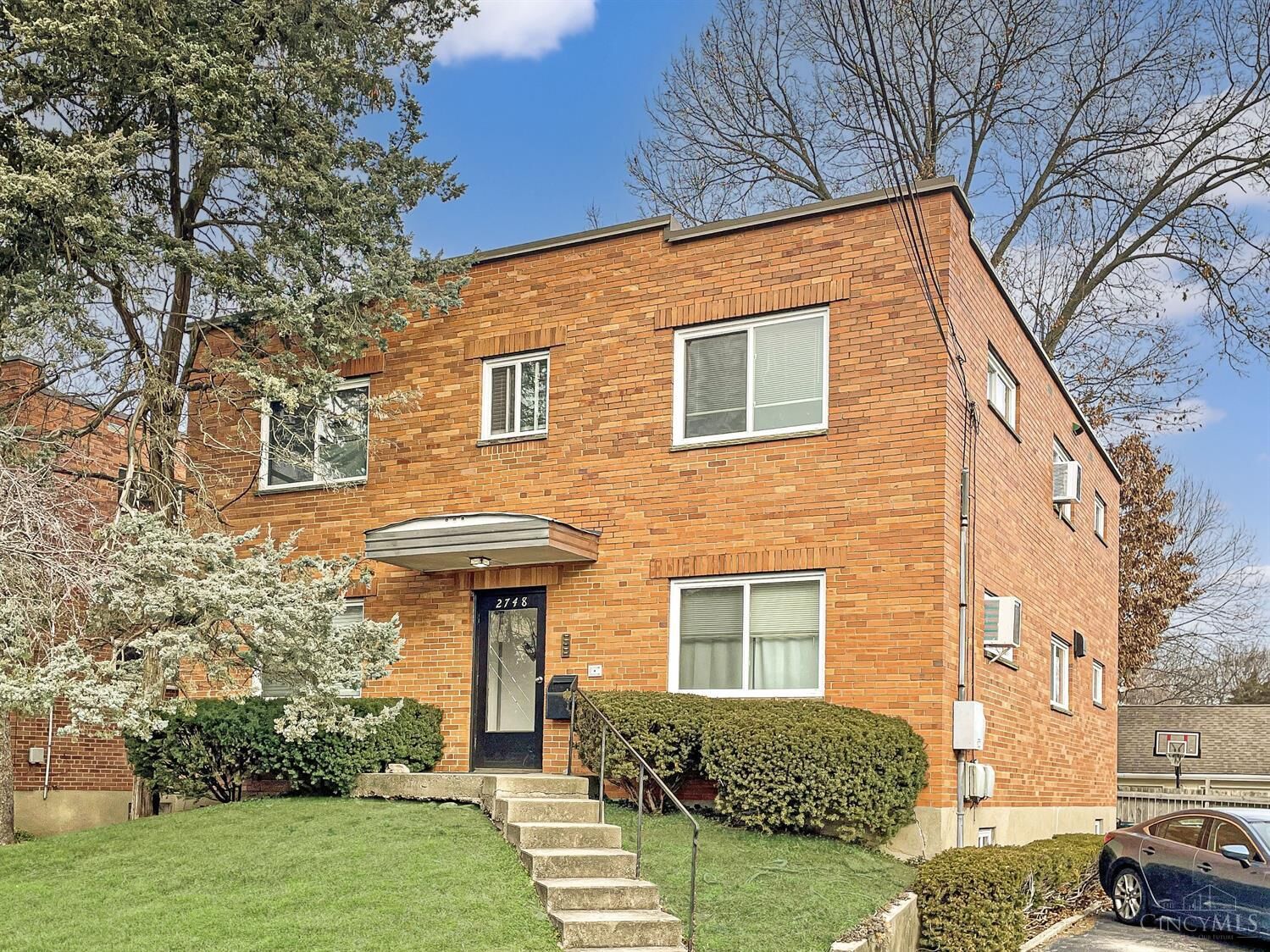 Property Photo:  2748 Atlantic Avenue  OH 45209 