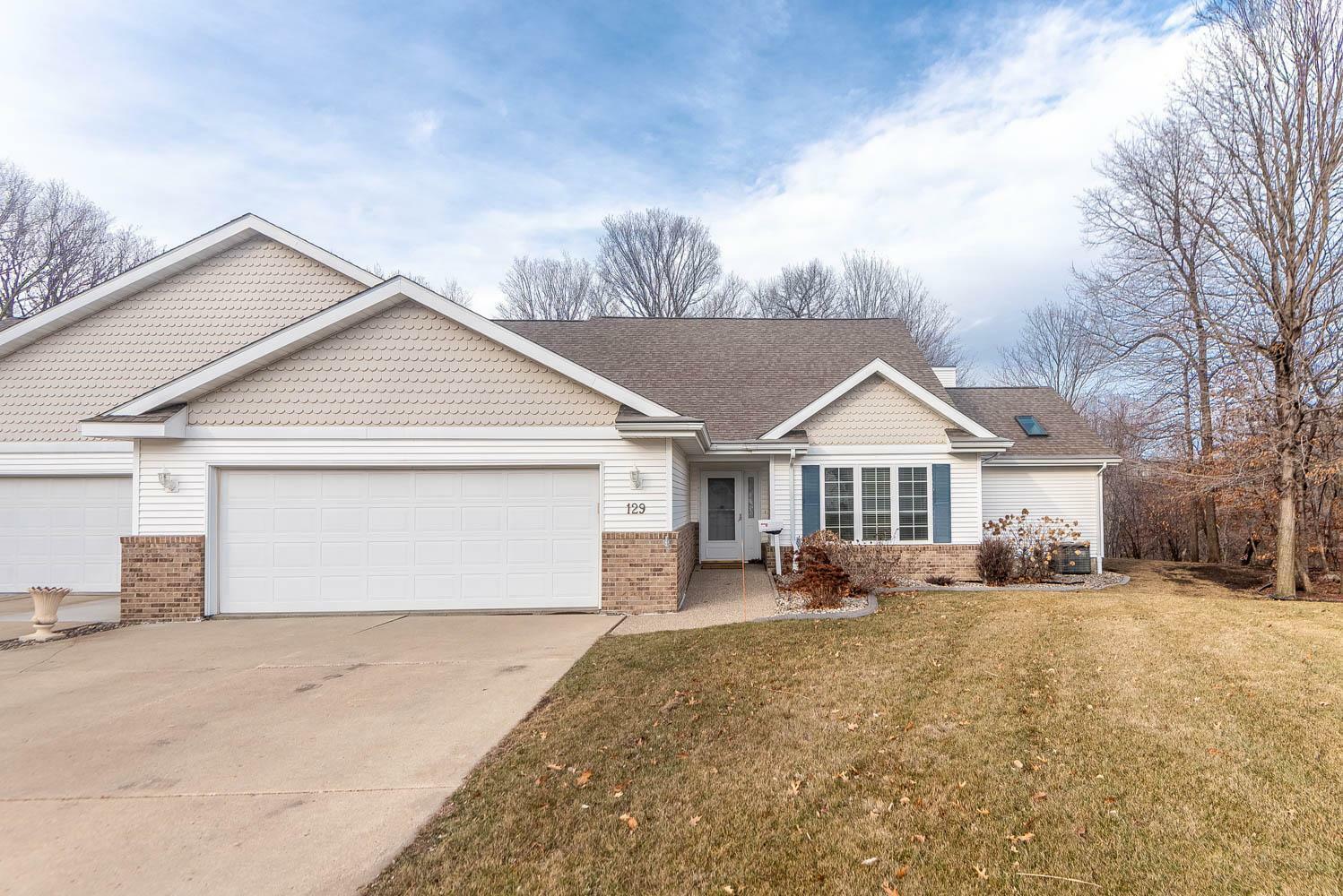 Property Photo:  129 Shiloh Court  MN 56001 