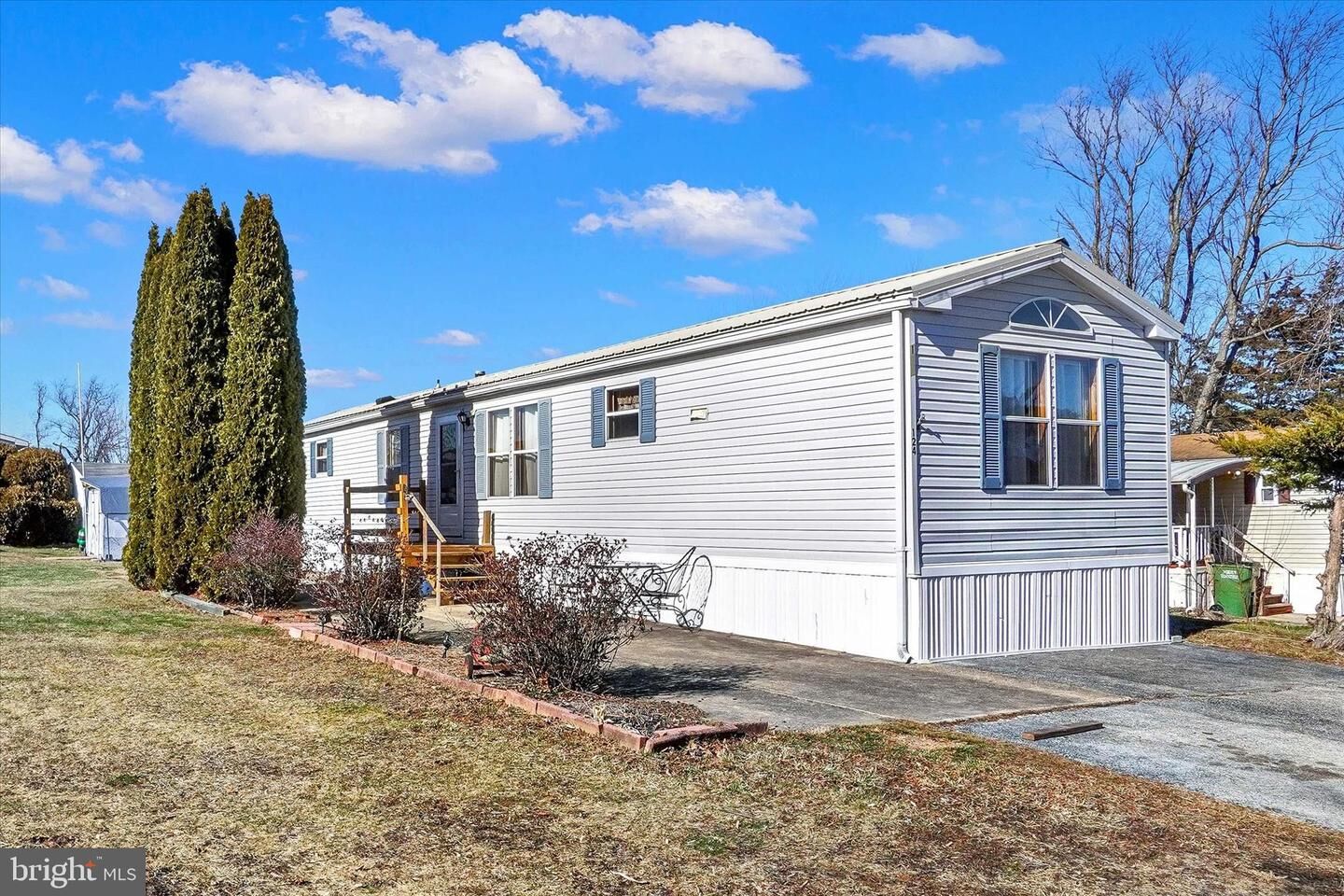 Property Photo: 124 Gateshead Drive PA 17363
