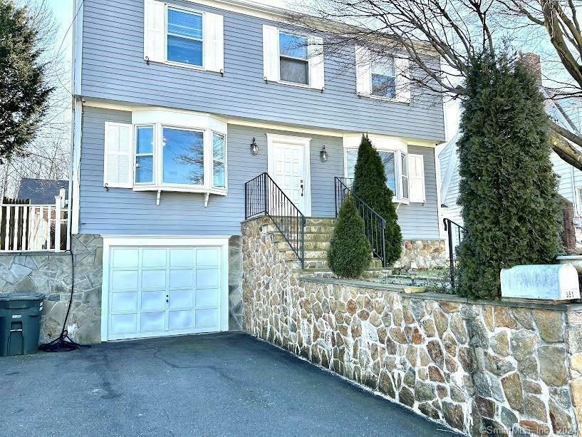 Property Photo:  351 Cambridge Street  CT 06606 