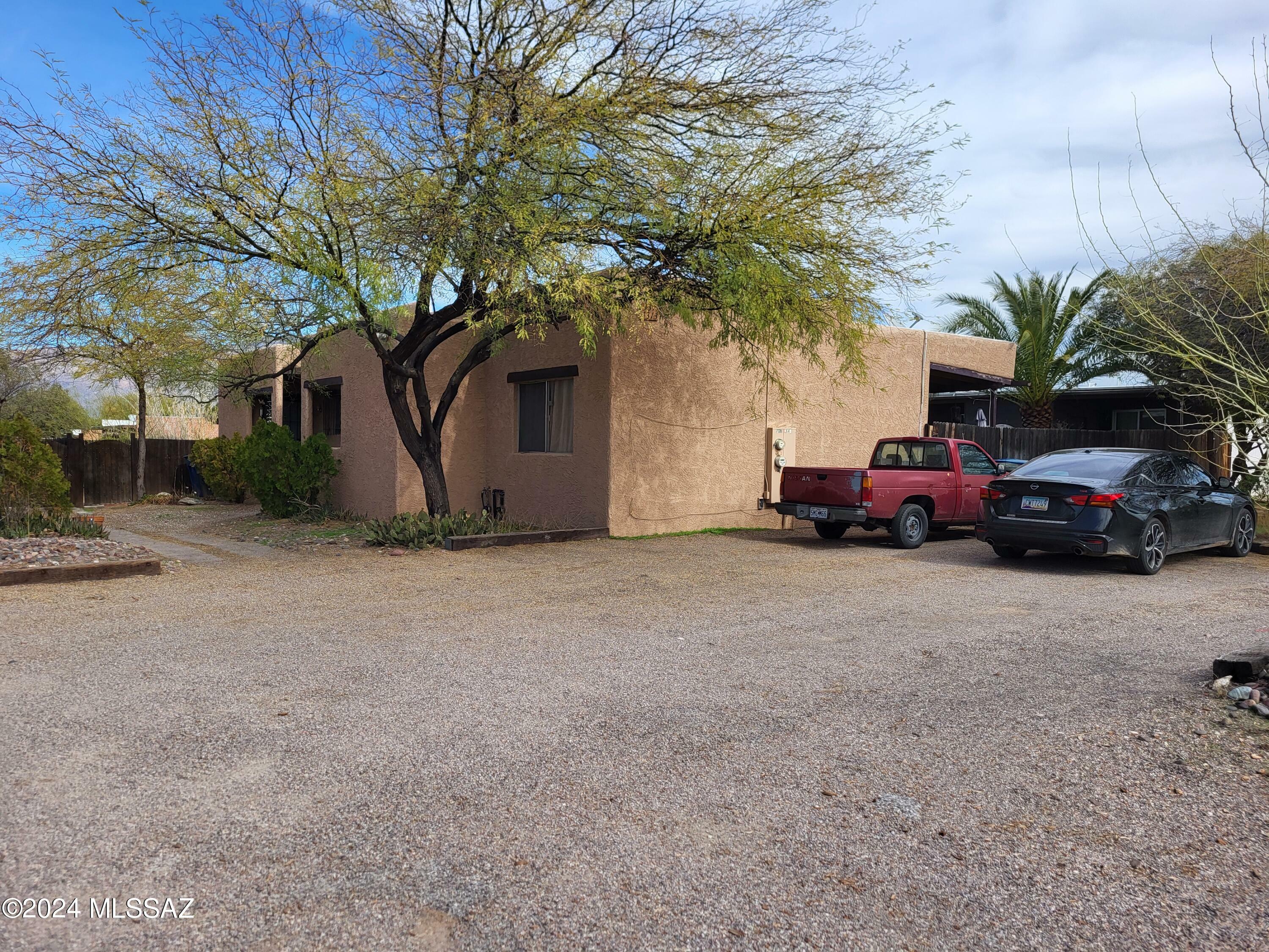 Property Photo:  3311-3313 E Blacklidge Drive  AZ 85716 