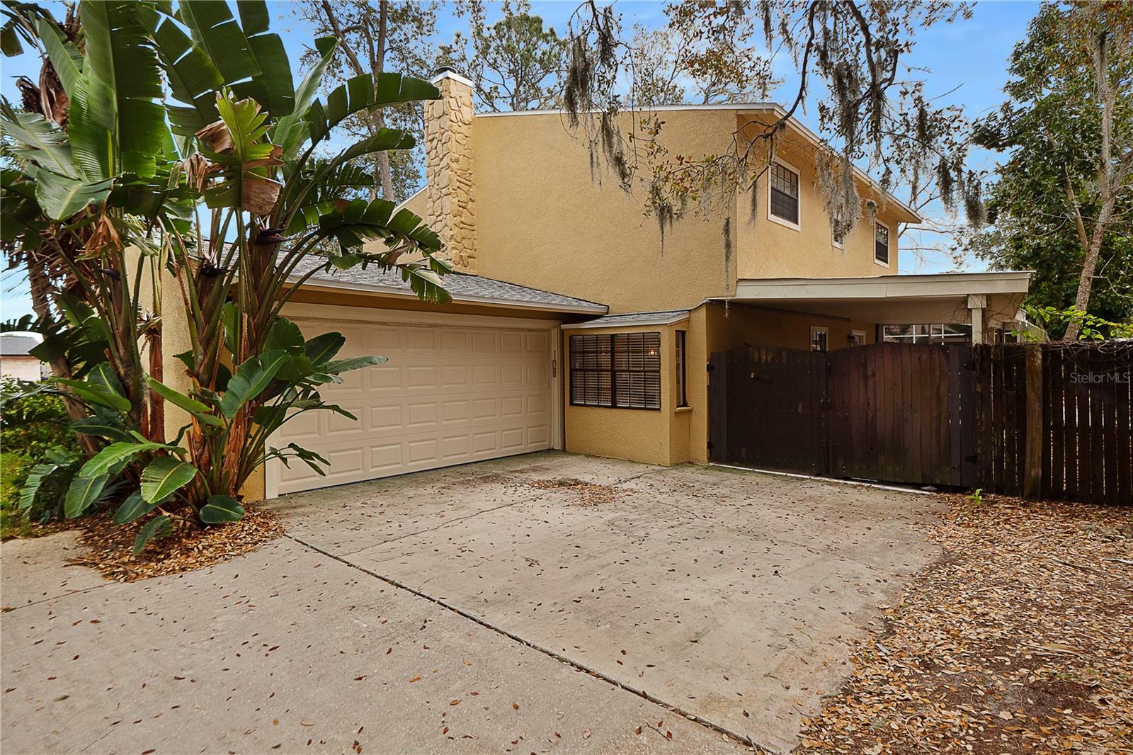 Property Photo:  100 Palm Drive  FL 32136 