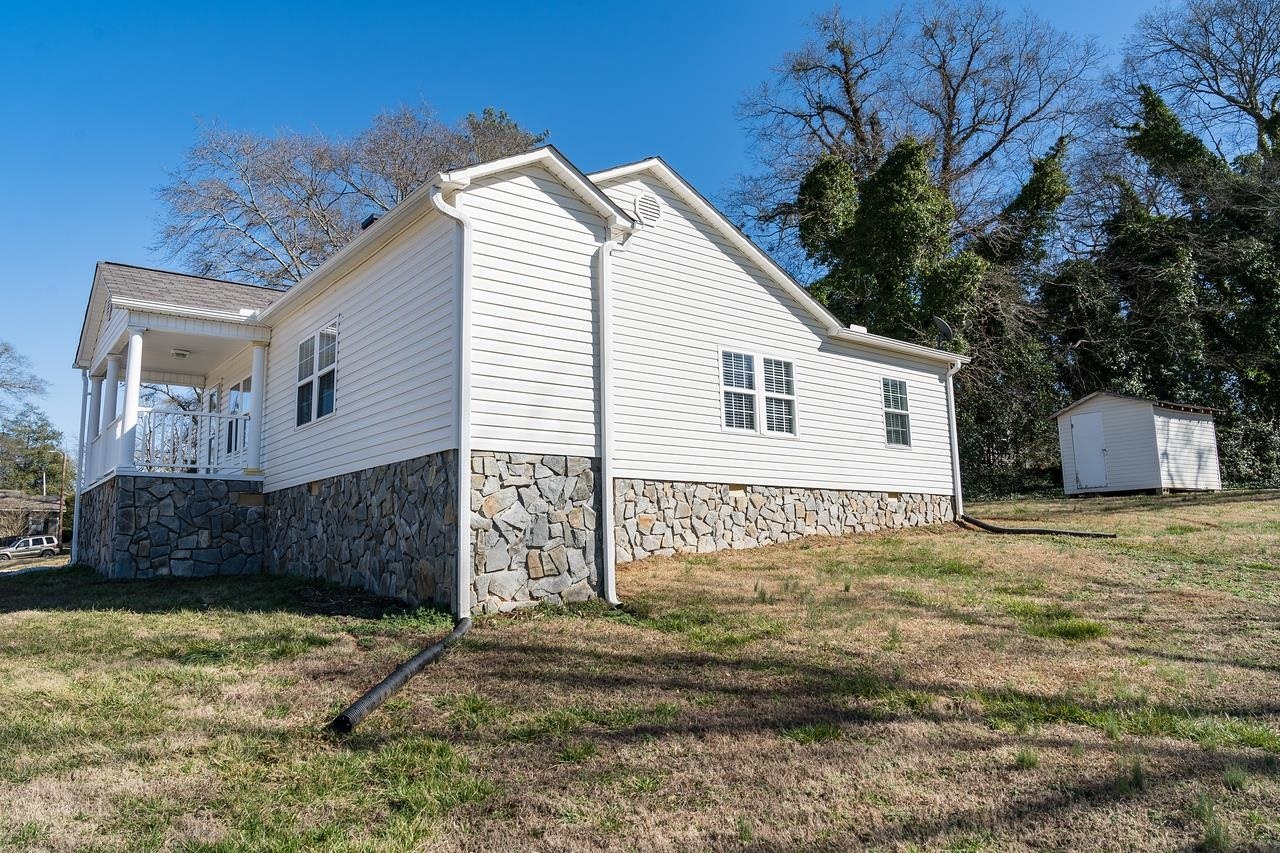 Property Photo:  3997 Country Club Road  SC 29302 