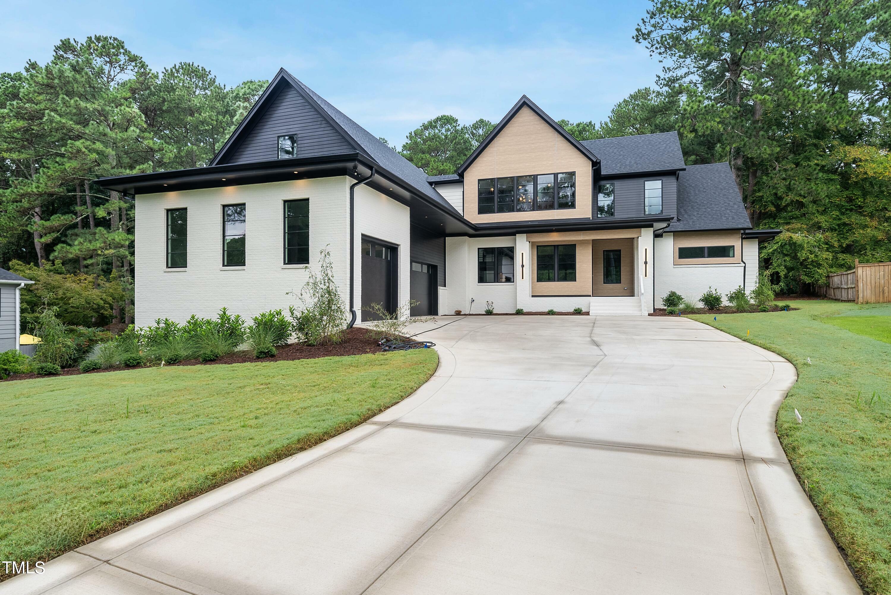 Property Photo: 1137 Ivy Lane NC 27609