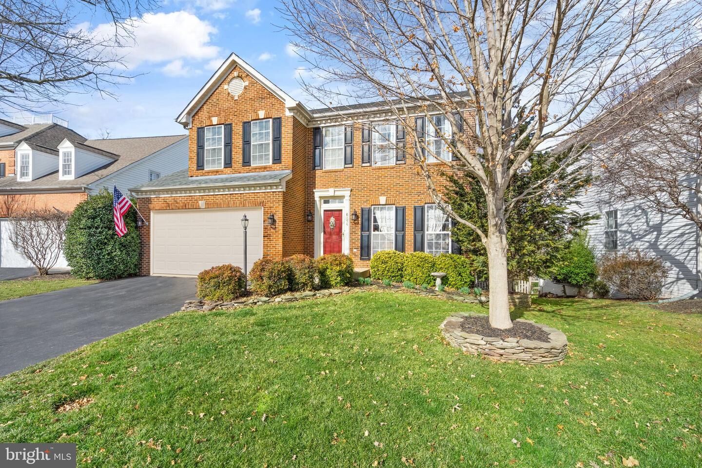 Property Photo:  8156 Tillinghast Lane  VA 20155 