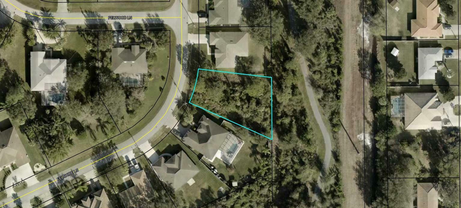 Property Photo:  12 Felshire Lane  FL 32137 