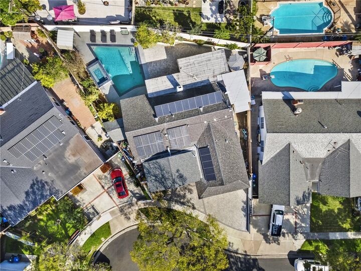 Property Photo:  2049 W Harvard Street  CA 92704 