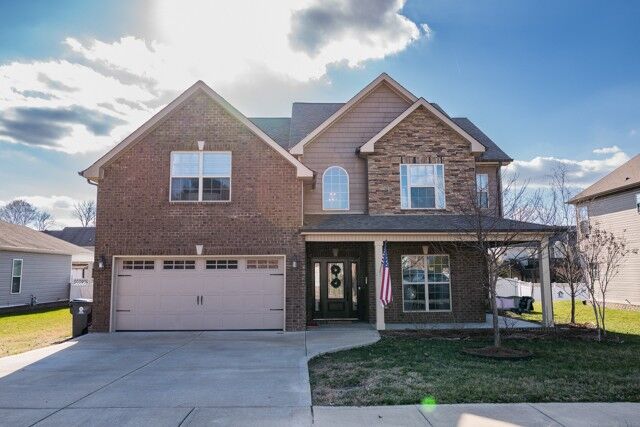 Property Photo: 672 Richards Drive TN 37043