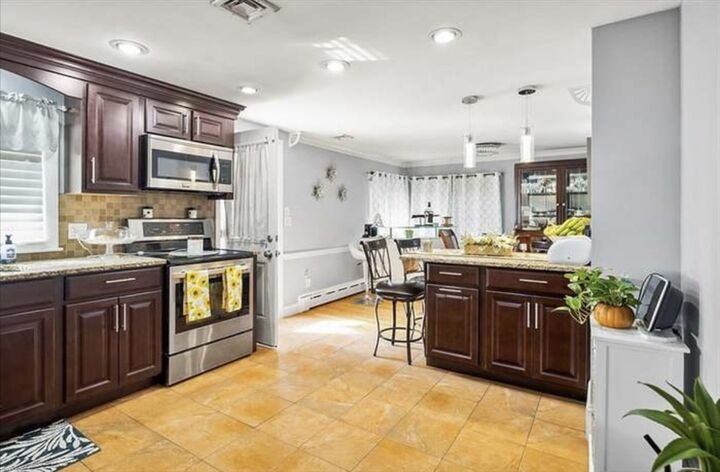 Property Photo: 3 Greenview Rd 3 MA 02180