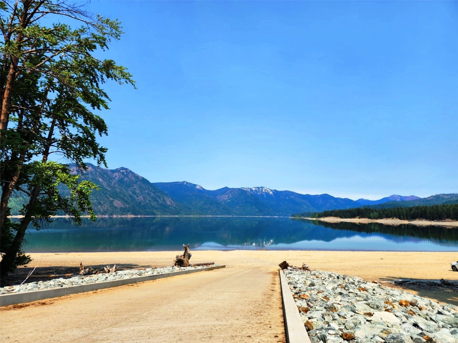 Property Photo: 290 Why Worry Lane WA 98940