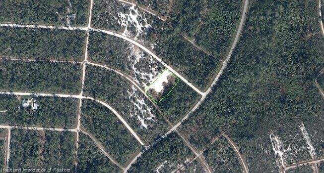 Property Photo:  3208 Flatbush Avenue  FL 33852 