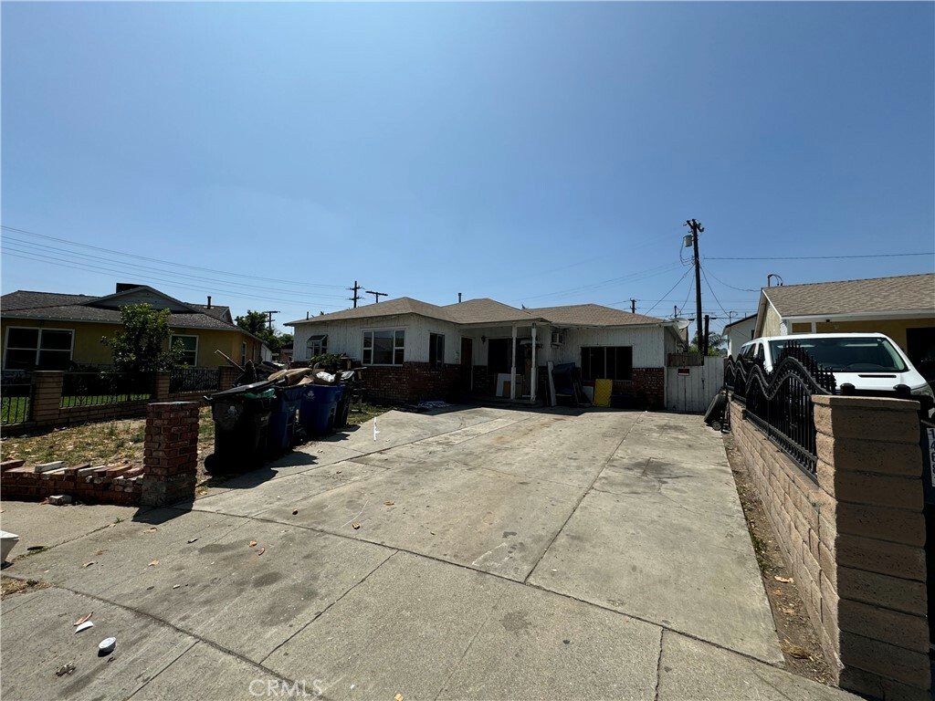 14687 Harding Street  San Fernando CA 91340 photo