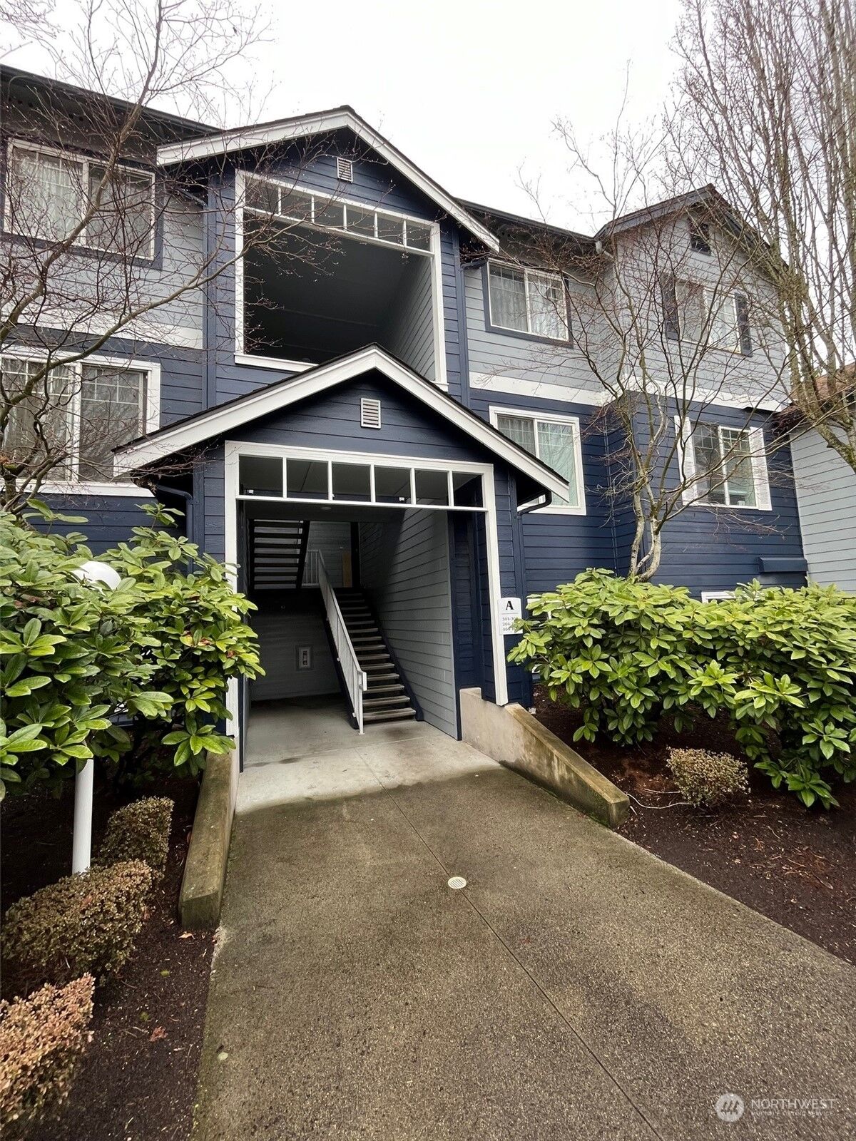 Property Photo: 10825 SE 200th Street A105 WA 98031