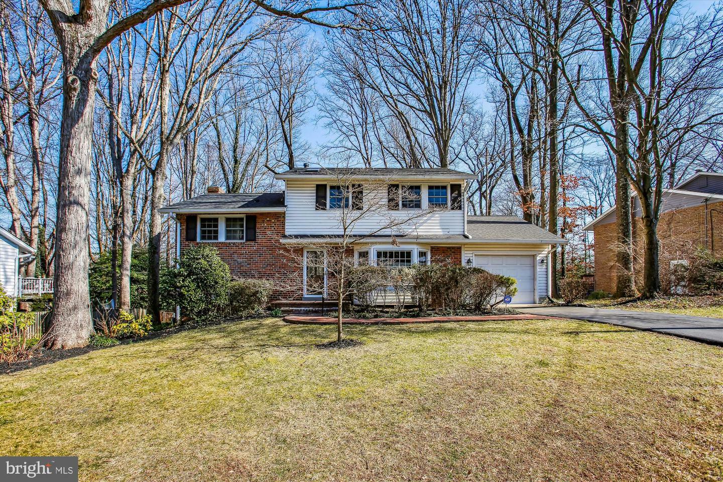 Property Photo:  4201 Maple Avenue  VA 22032 