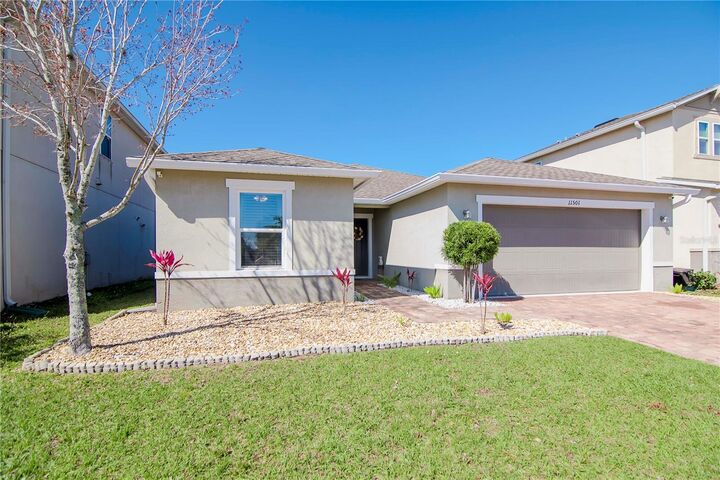 Property Photo:  11501 Brighton Knoll Loop  FL 33579 