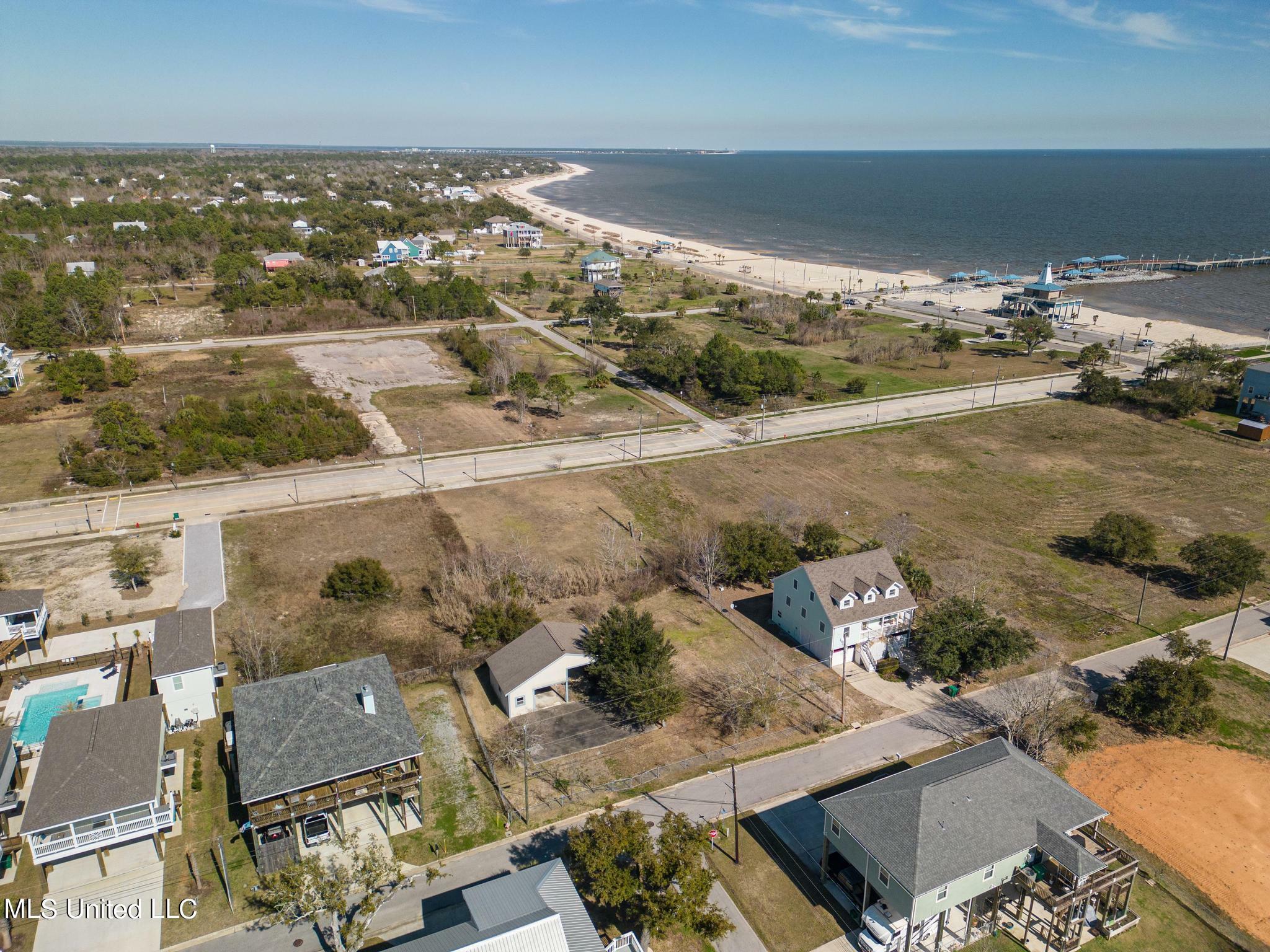 Property Photo:  124 Saint Joseph Street  MS 39576 