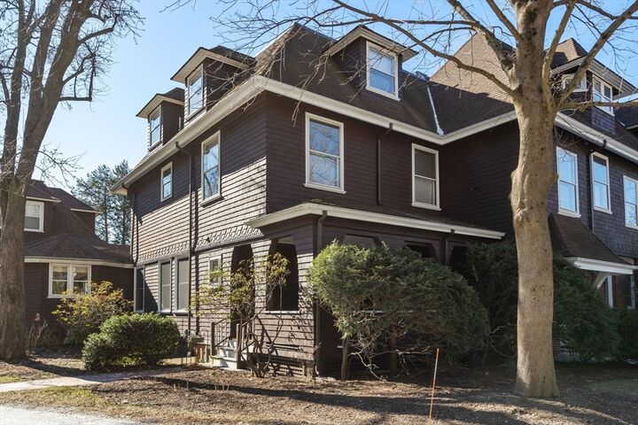 Property Photo: 175 Milton St 5 MA 02186
