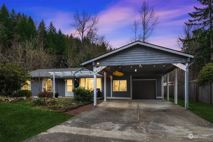 Property Photo: 44749 SE 147th Street WA 98045