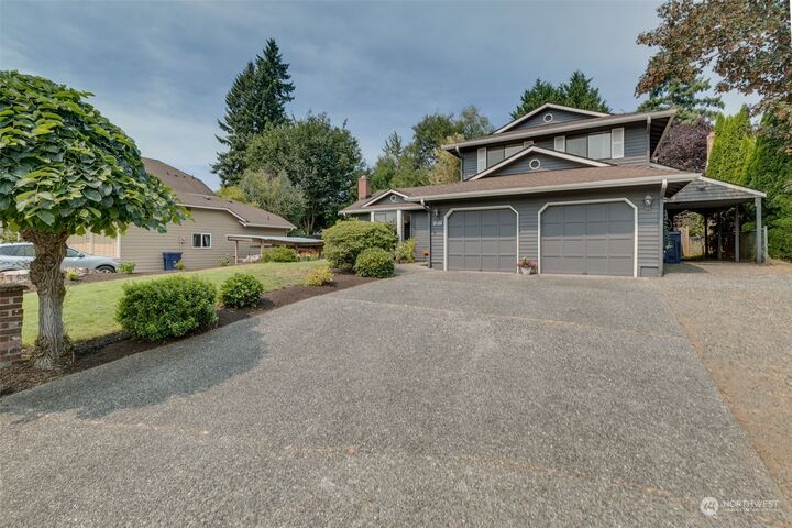 Property Photo: 2409 169th Place SE WA 98012
