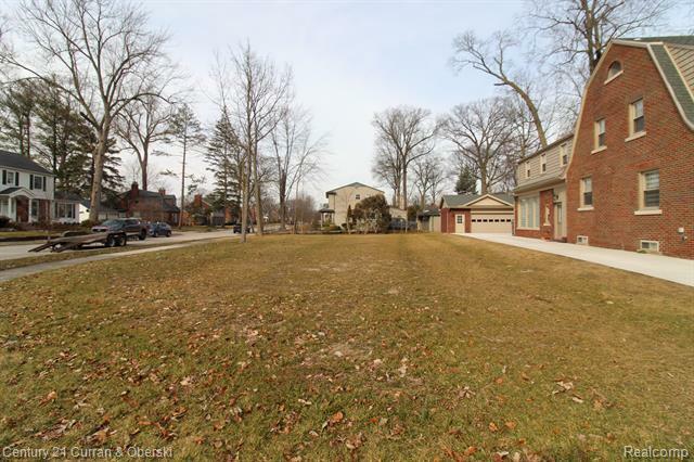 Property Photo:  24400 Rockford Street  MI 48124 