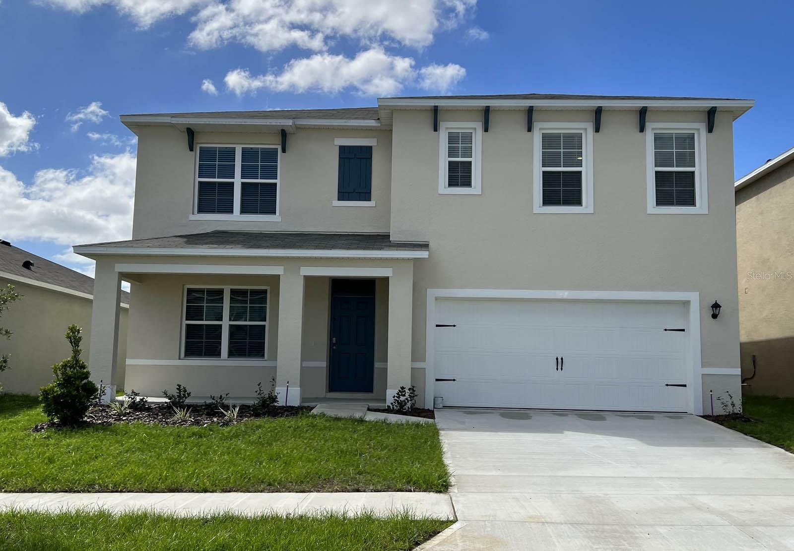 Property Photo:  5009 Foxglove Circle  FL 33811 