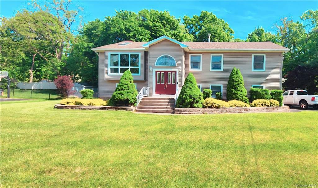 Property Photo:  4 Gregory Lane  NY 10917 