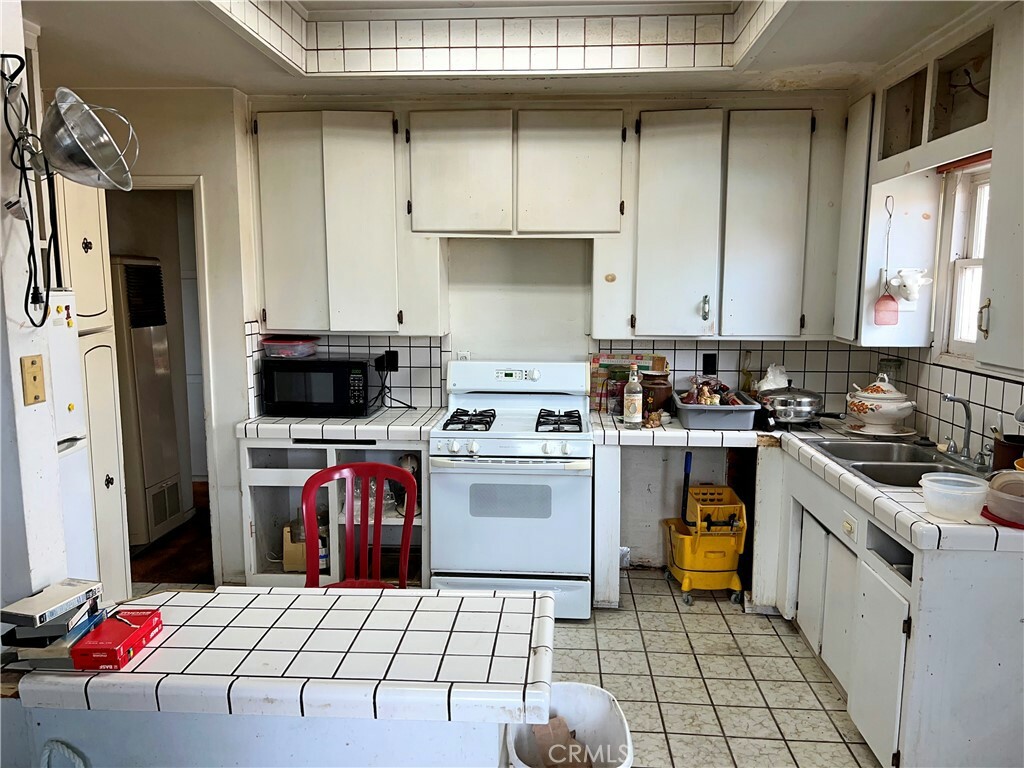 Property Photo:  1375 Beaumont Avenue  CA 92223 