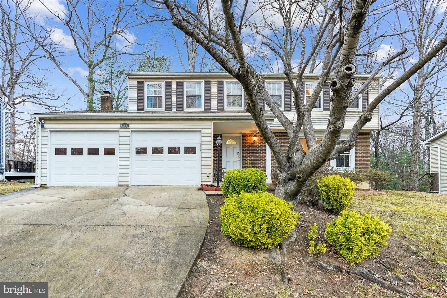 Property Photo:  15511 Ridgecrest Drive  VA 22025 