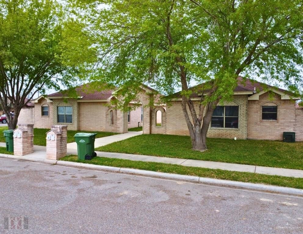 Property Photo: 1201 Cornerstone Loop TX 78582