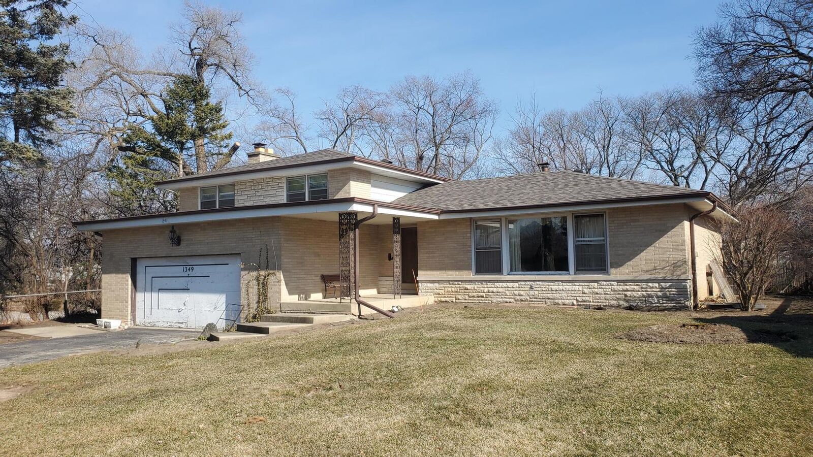 Property Photo:  1349 Tinker Way  IL 60025 