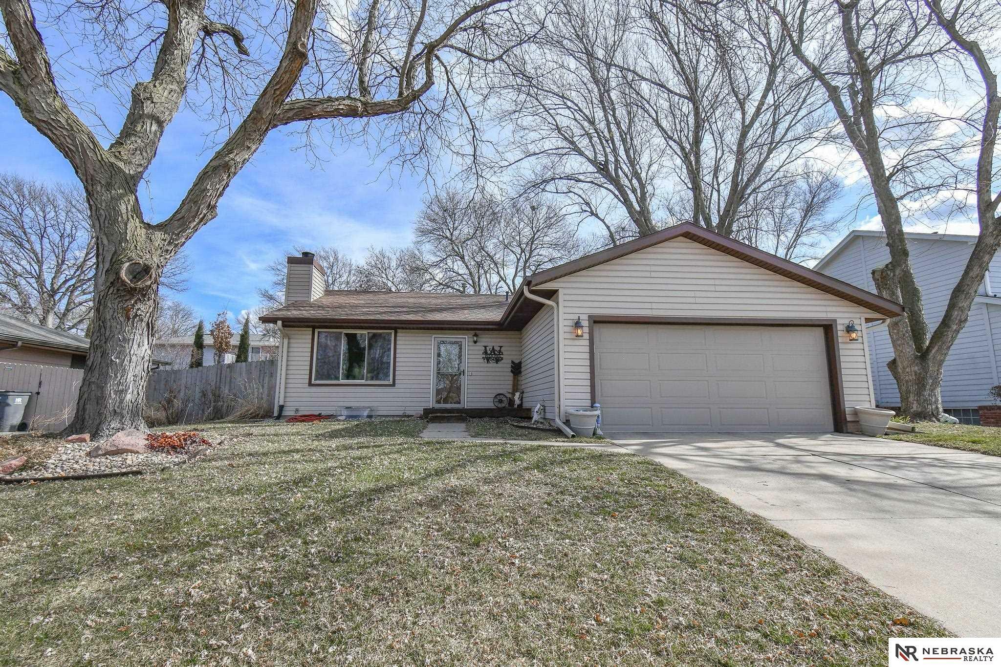 Property Photo:  720 Rockhurst Drive  NE 68510 