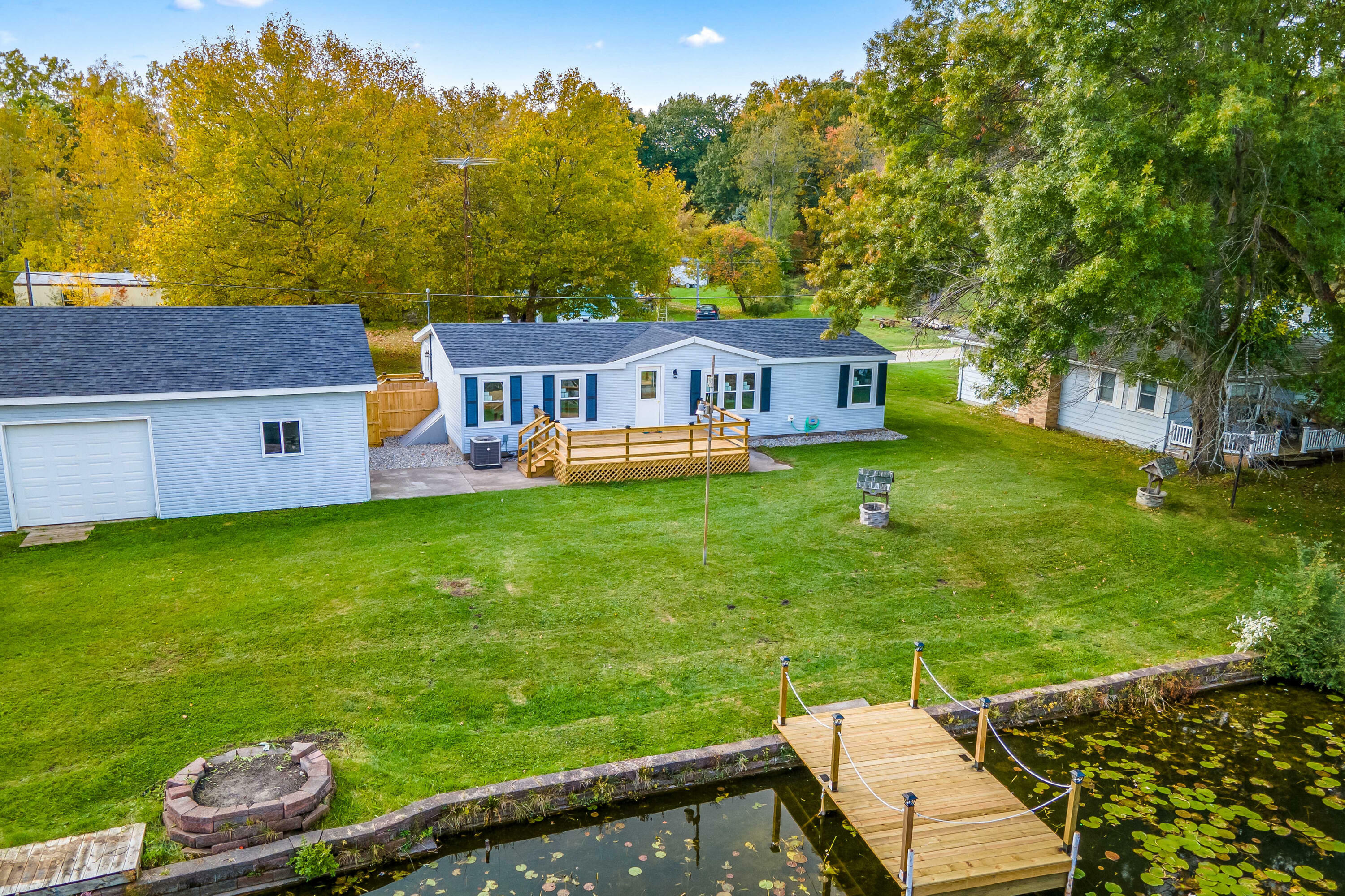 Property Photo:  2935 Shady Drive  MI 49266 