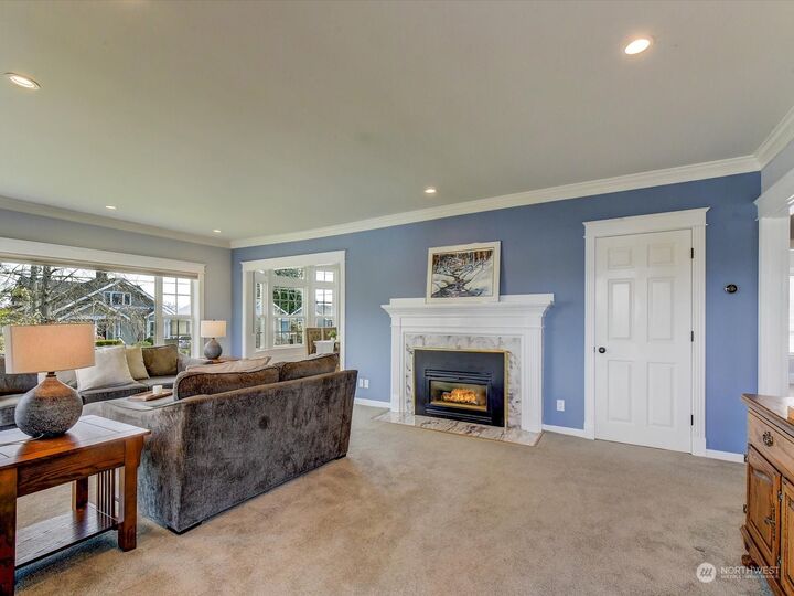 Property Photo:  3403  38th Avenue SW  WA 98126 