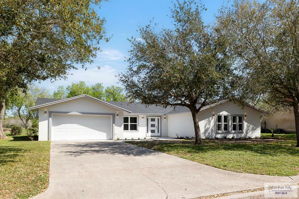Property Photo:  130 Lakeview North  TX 78586 