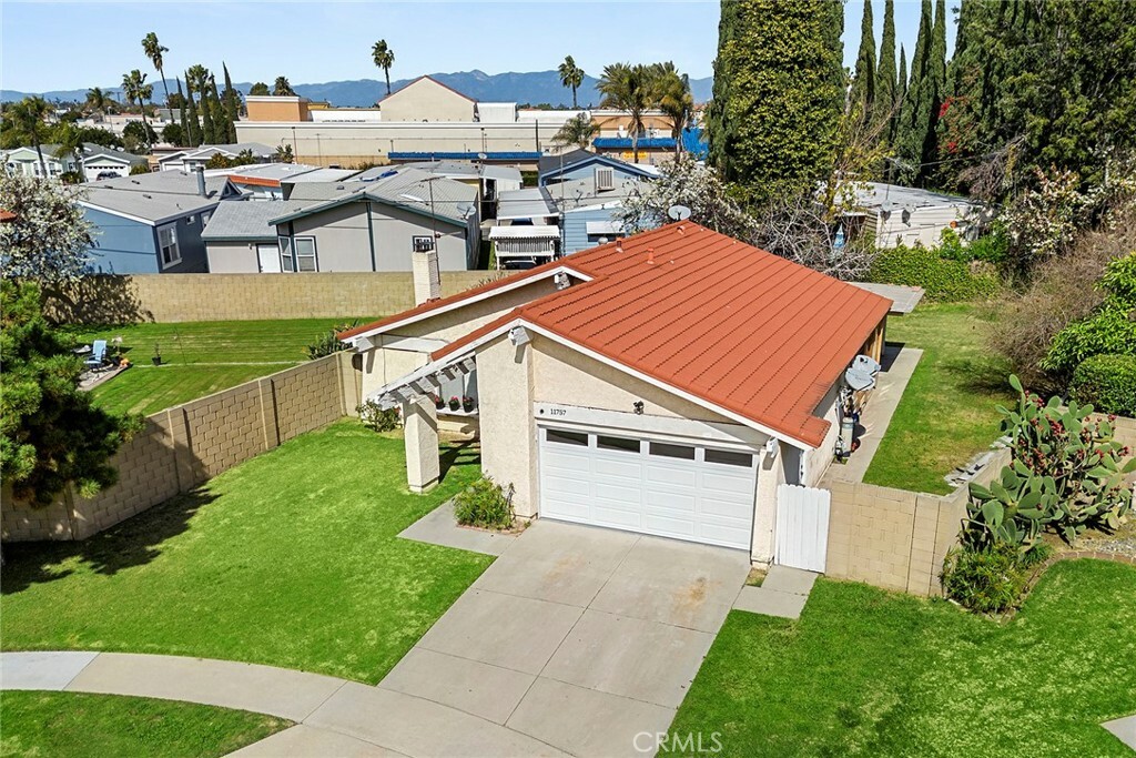 Property Photo:  11757 Buford St  CA 90703 