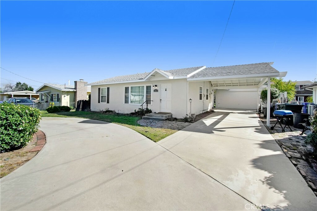 Property Photo:  1033 W 41st Street  CA 92407 