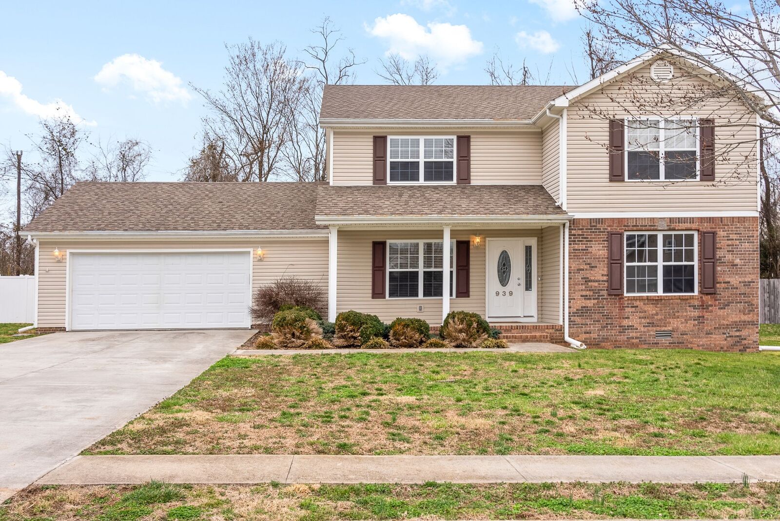 Property Photo: 939 Wing Tip Cir KY 42240