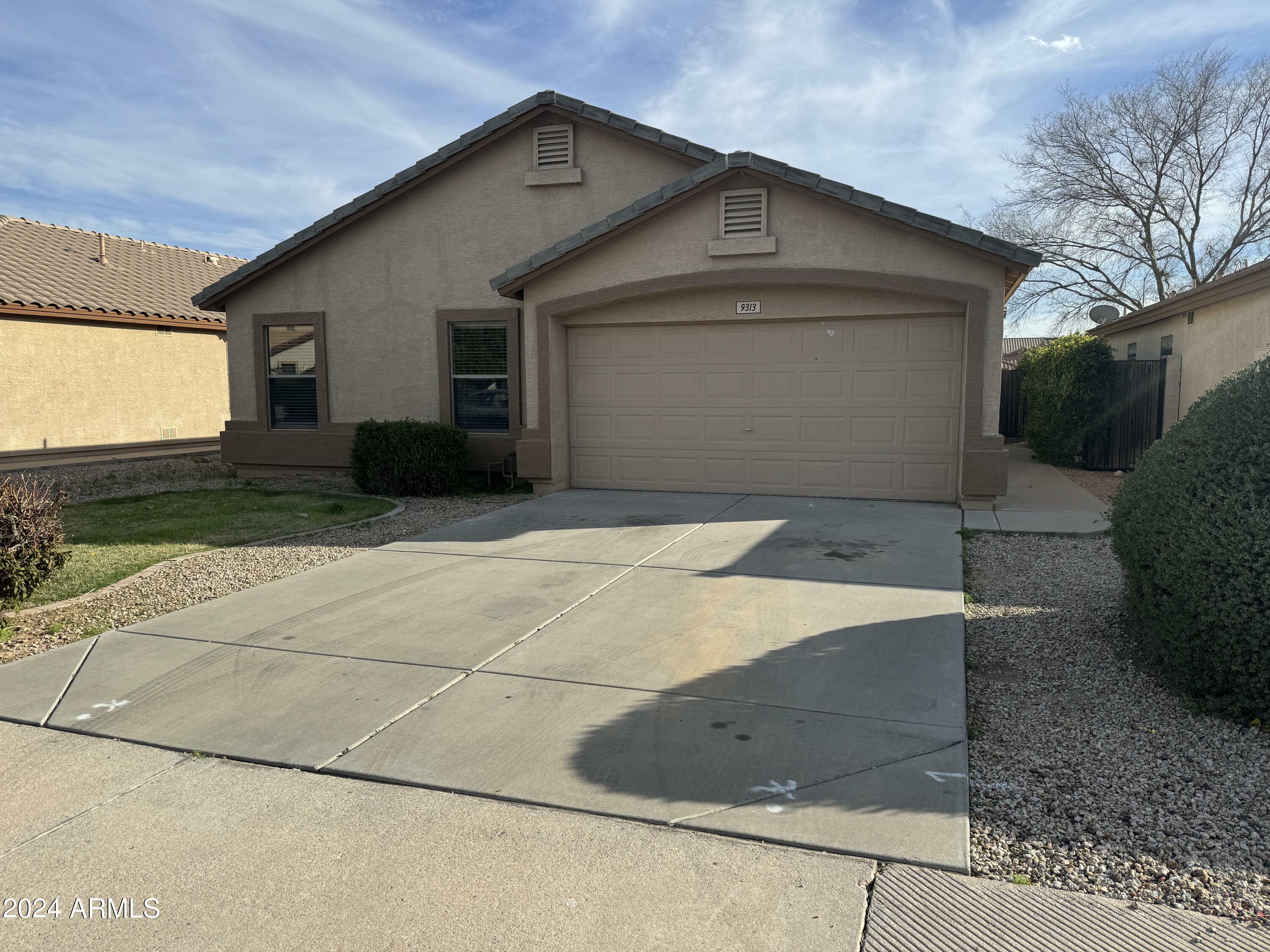 Property Photo:  9313 E Olla Avenue  AZ 85212 