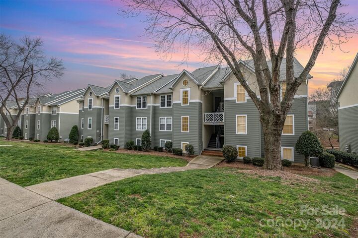 19823 Henderson Road L  Cornelius NC 28031 photo