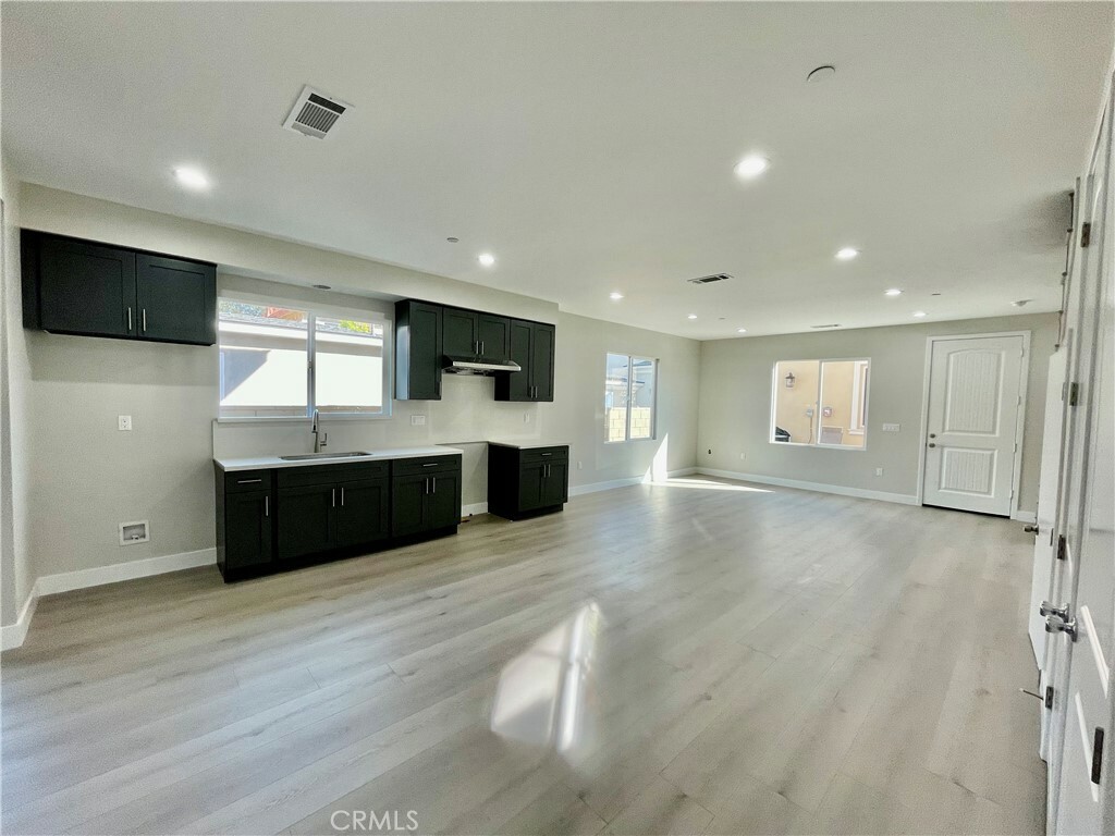 Property Photo:  3358 Angelus Ave  CA 91770 