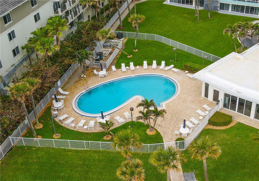 Property Photo:  3554 Ocean Drive 302S  FL 32963 