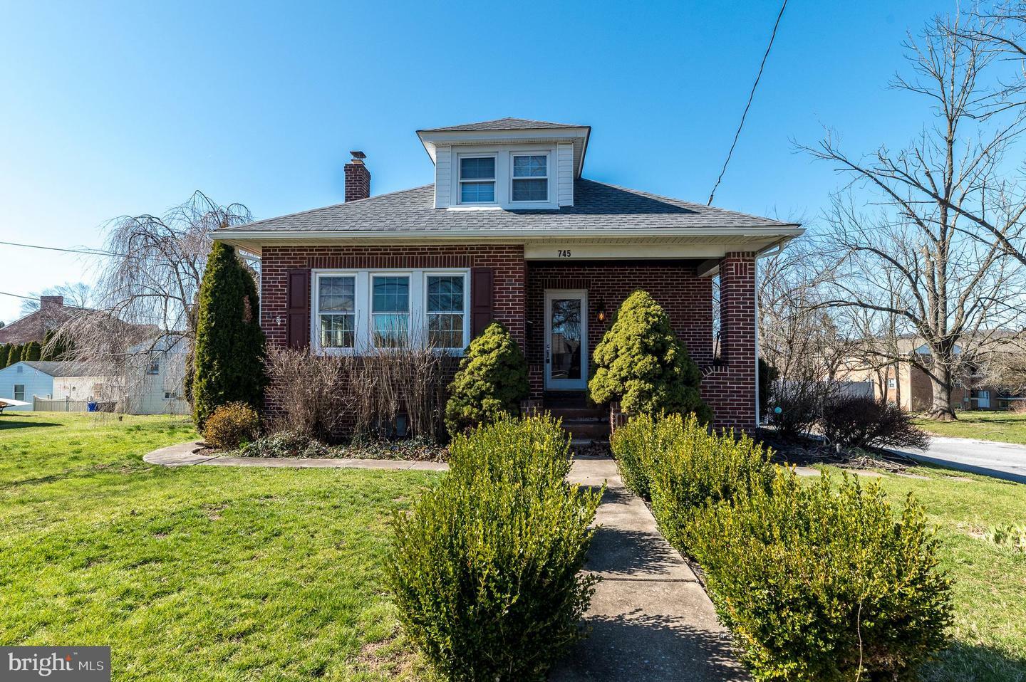 Property Photo:  745 Willow Street  PA 19464 