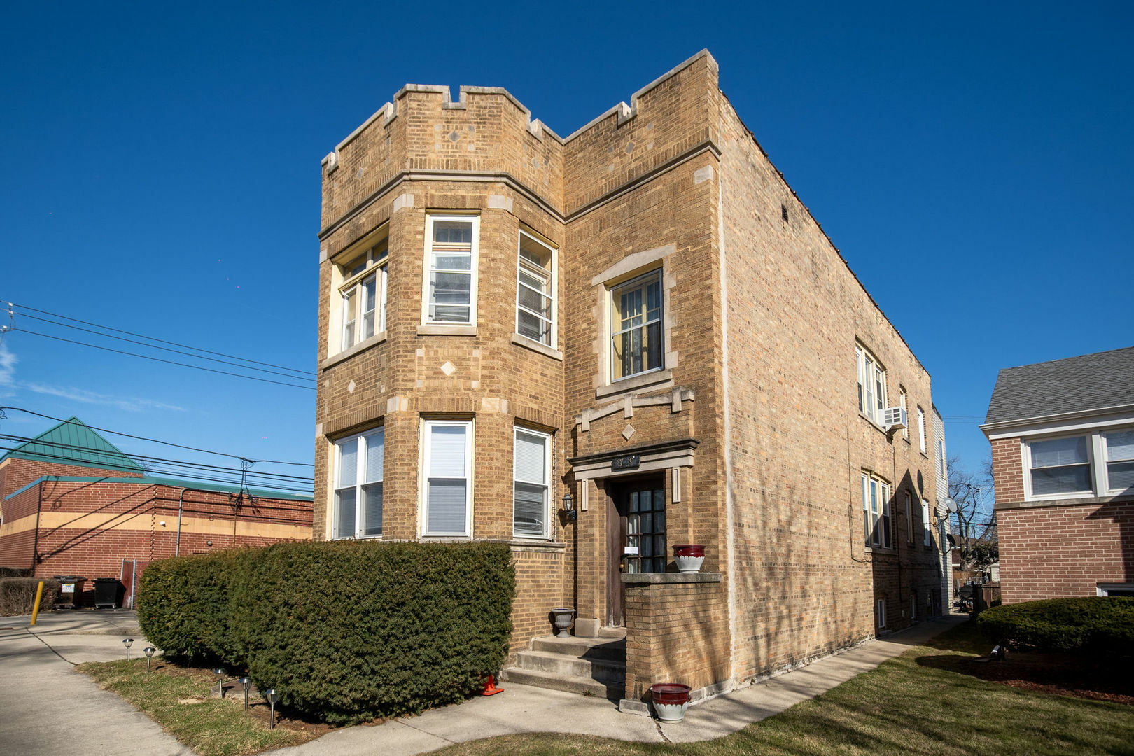 Property Photo:  8739 Saint Louis Avenue  IL 60076 