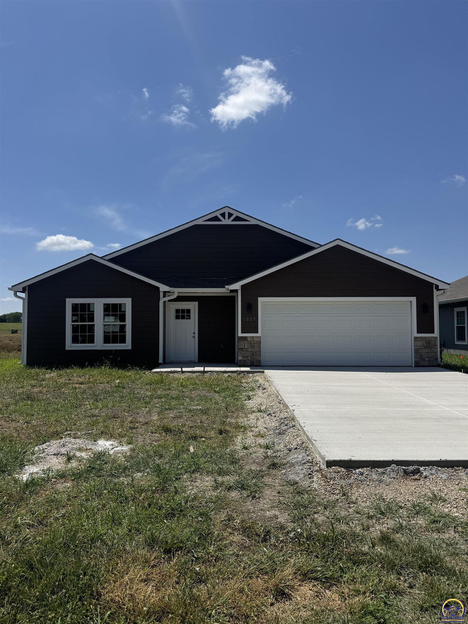 Property Photo:  1027 Riley Ave  KS 66801 